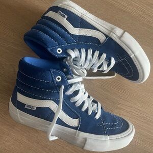 Blue Vans hi skate! Size women’s 8